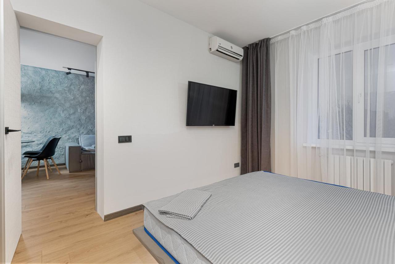 Bloody Lisa Design Apartment Odessa Extérieur photo